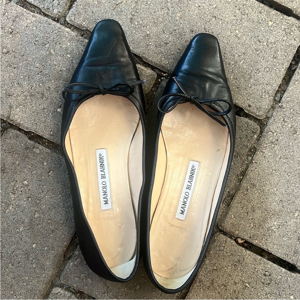 Manolo Blahnik Black Leather Flats with Bow